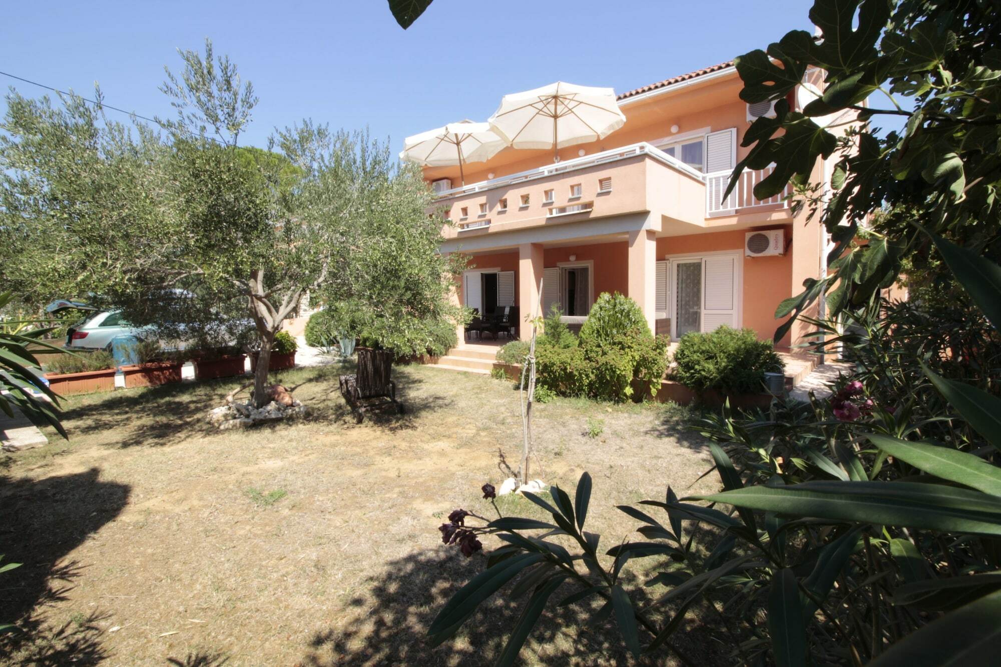 Studios & Rooms Fiesta Novalja Dış mekan fotoğraf